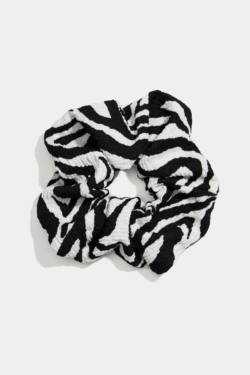 Seeprakuvioinen hiusdonitsi